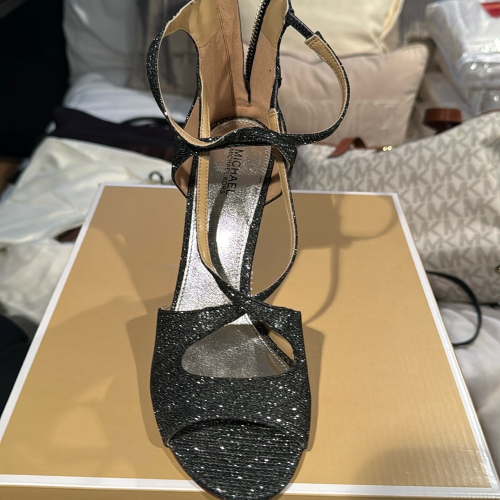 MICHAEL KORS HEELS